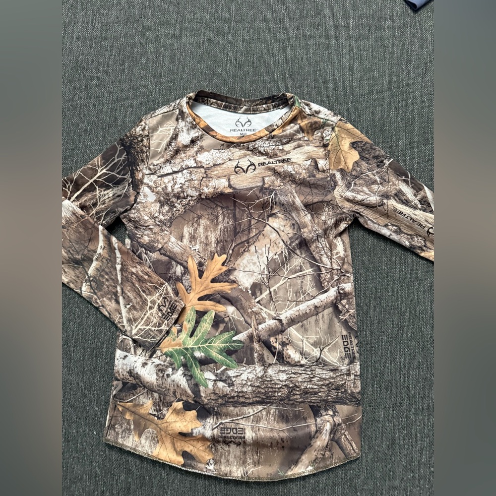 Realtree Kids Camouflage Long Sleeve Shirt exercise material size 7-8